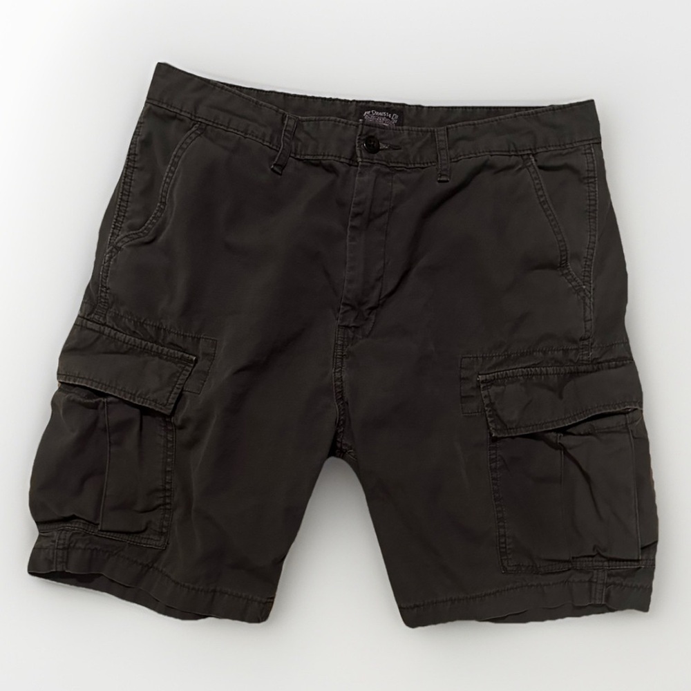 Levi Strauss & Co. Cargo Shorts Mens Size 34 Gray Water Less Technology